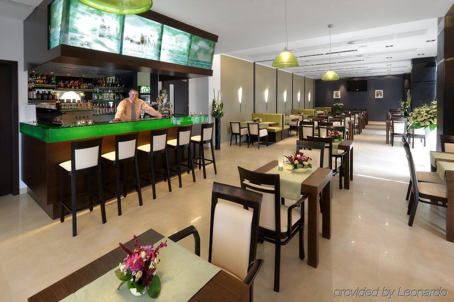 Hotel Hotton 3*