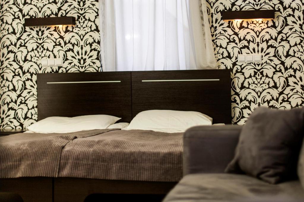 Hotton 3*